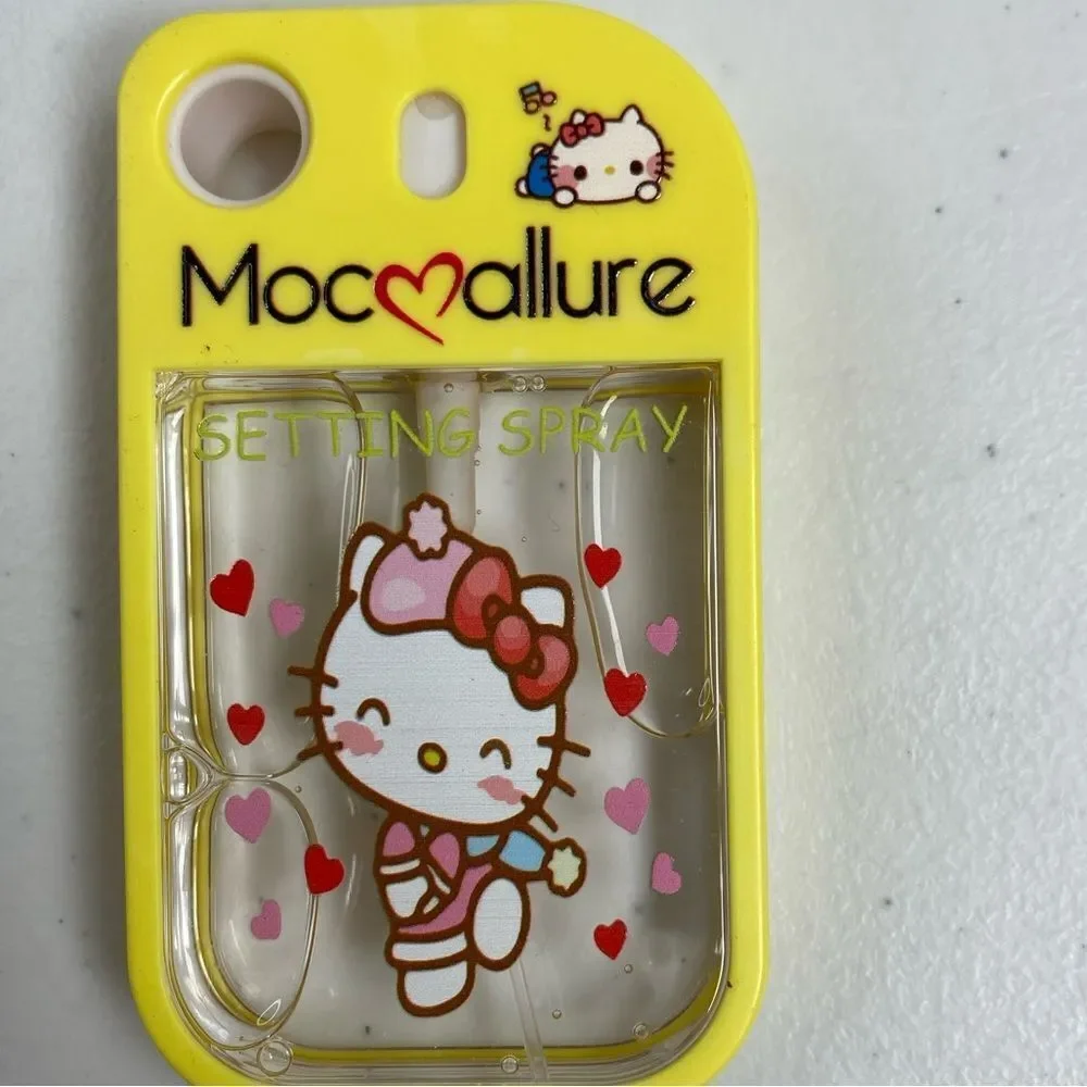 NWT NIB Mocallure Hello Kitty Loose Setting Powder Compact and Setting Spray Set